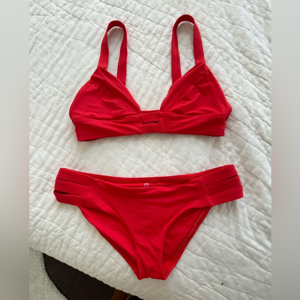 Vitamin A Red bikini